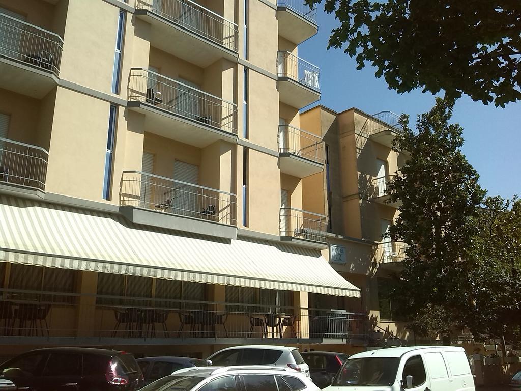 K2 Hotel Cattolica Dış mekan fotoğraf