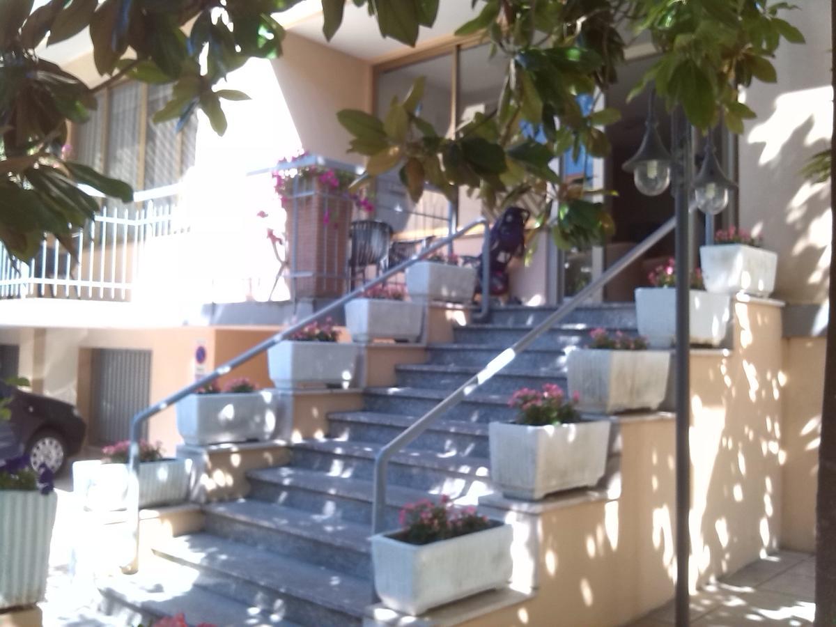 K2 Hotel Cattolica Dış mekan fotoğraf