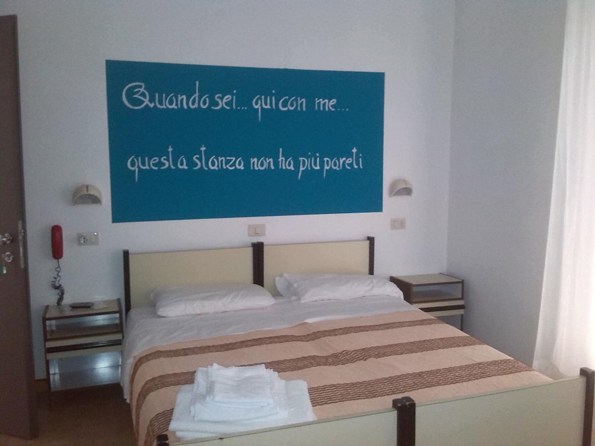 K2 Hotel Cattolica Dış mekan fotoğraf