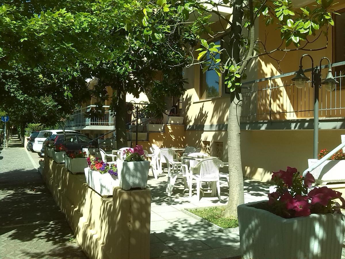 K2 Hotel Cattolica Dış mekan fotoğraf