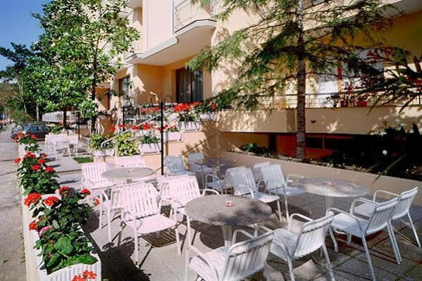 K2 Hotel Cattolica Dış mekan fotoğraf